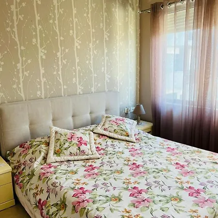 Apartment Lake View Apartament Pogradec